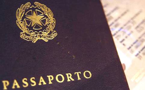 Richiesta passaporti in questura 