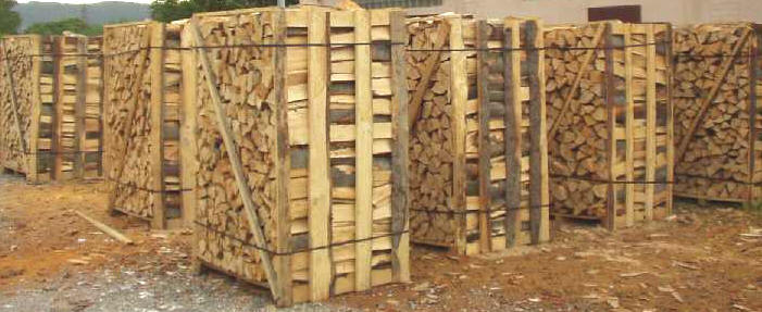 Bancali di legna da ardere