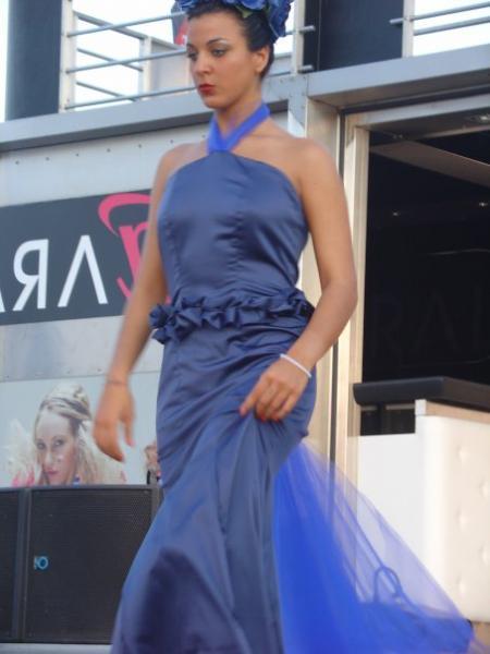 Abiti realizzati dagli allievi stilisti dello Studio fashion nel 2008 sfilata di Camaiore e Viareggio Notte blu