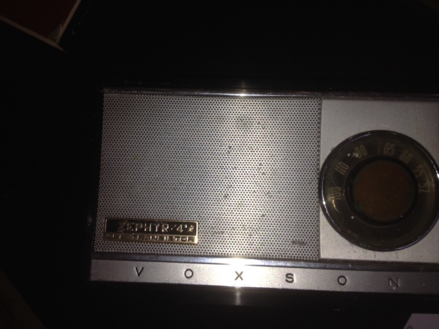 8 - Radio voxson e varie radio modernariato antiche da collezione da. € 50